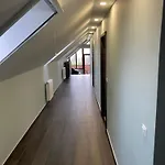 Szoegedi Apartment