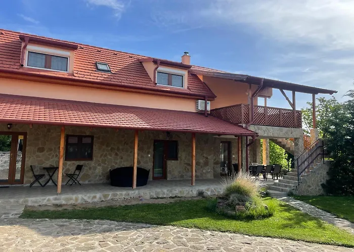 Szoegedi Διαμέρισμα